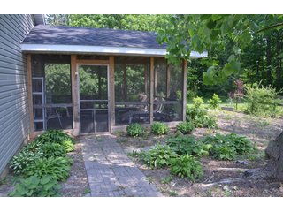 Property photo 14 - Country Home Real Estate Auction on 2 Secluded Acres